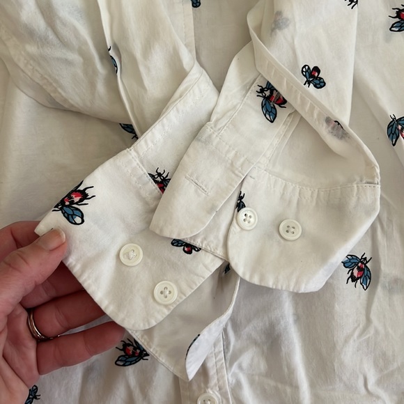 Equipment Femme Bee Print Button Down Shirt White Blue Cotton size small - Picture 15 of 16